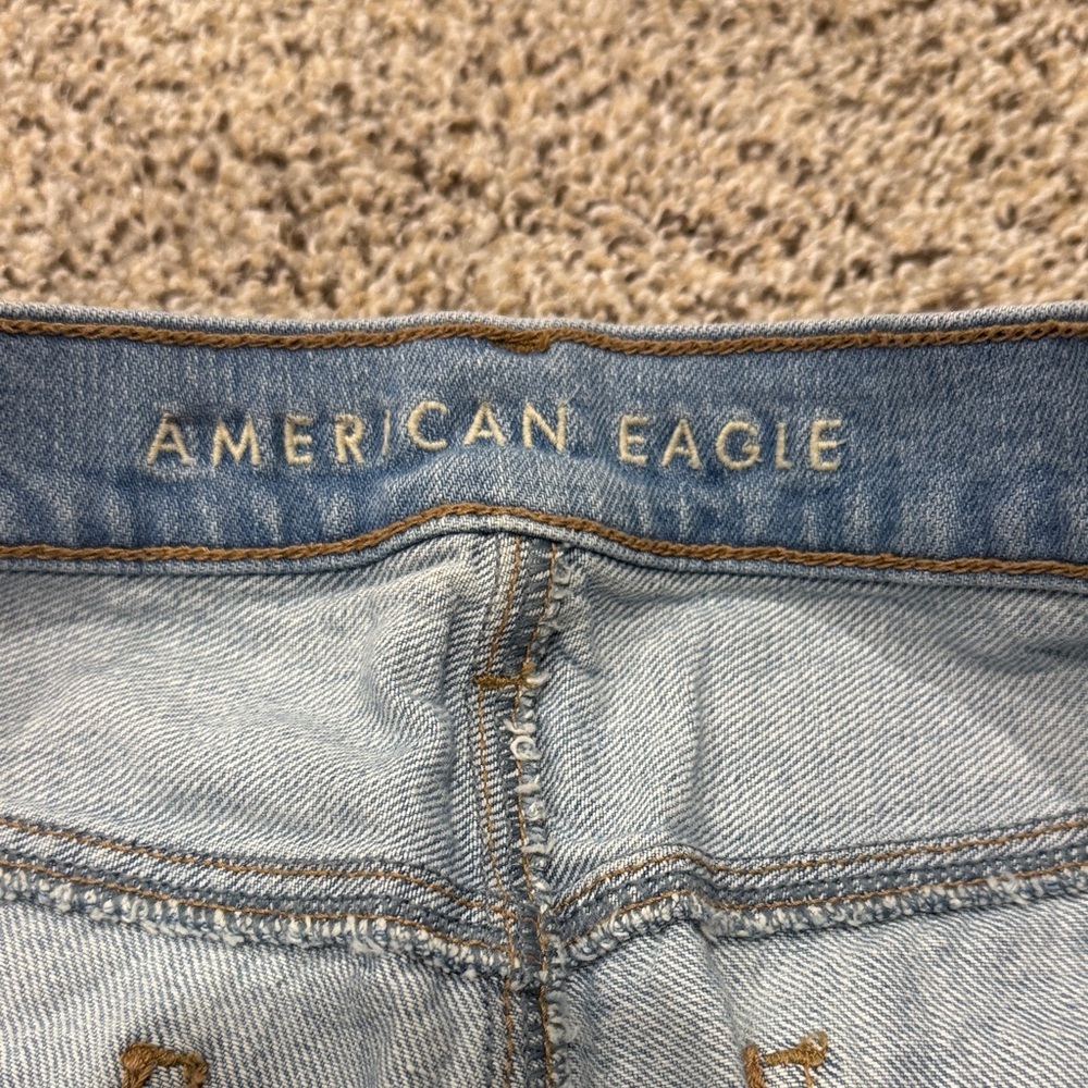 American Eagle Women's Casual Blue Ripped Jeans - Picture 2 of 4
